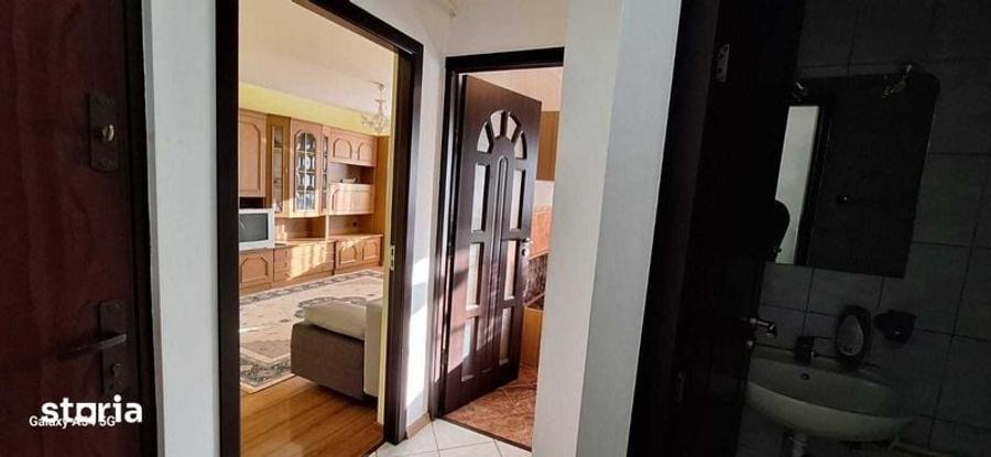 Apartament de inchiriat 3 camere Nicolina - 6