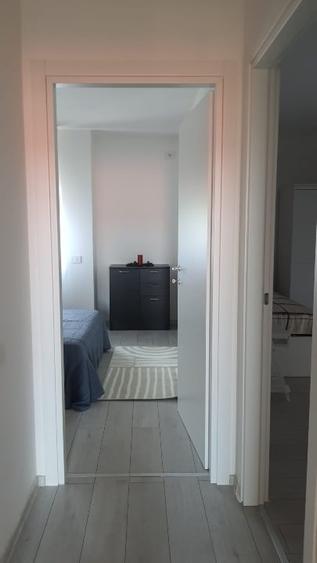 Apartament cu 3 camere decomandat, mobilat în Dobroești