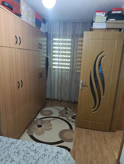 Apartament cu 2 camere semidecomandat în Poștei - Bucov