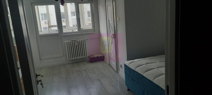 Garsonieră semidecomandată, mobilată în Dristor