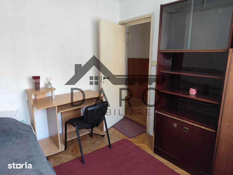 Apartament cu 3 camere decomandat în Central