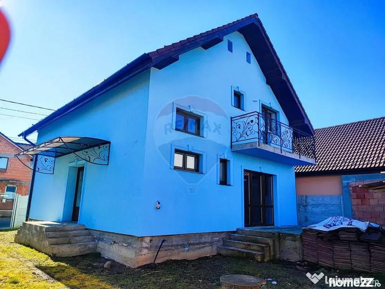 Casa / Vila cu 5 camere de vanzare - 7