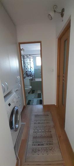 Apartament cu 2 camere semidecomandat în Cetate