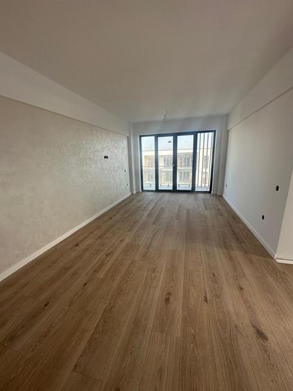 Apartament cu 2 camere nedecomandat în Unirii