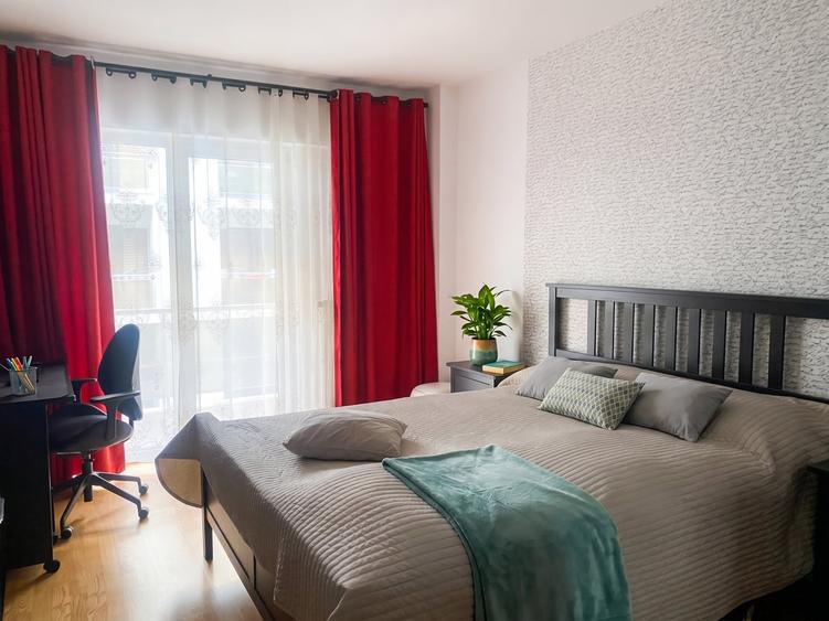Apartament cu 3 camere în Dămăroaia