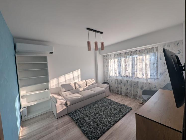Apartament cu 2 camere decomandat, mobilat în Bucium