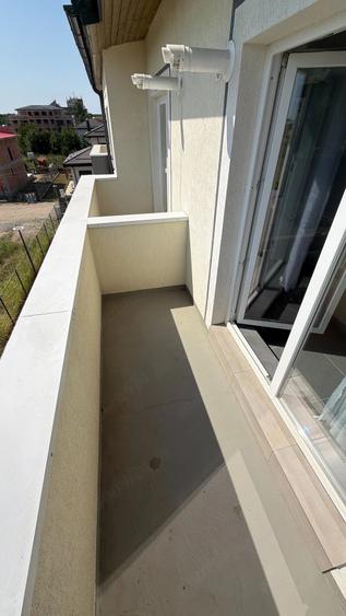 Apartament cu 2 camere decomandat în 1 Decembrie