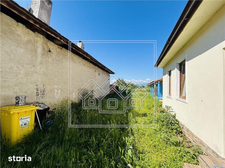 Casă cu 4 camere cu Teren 626 Mp în Central