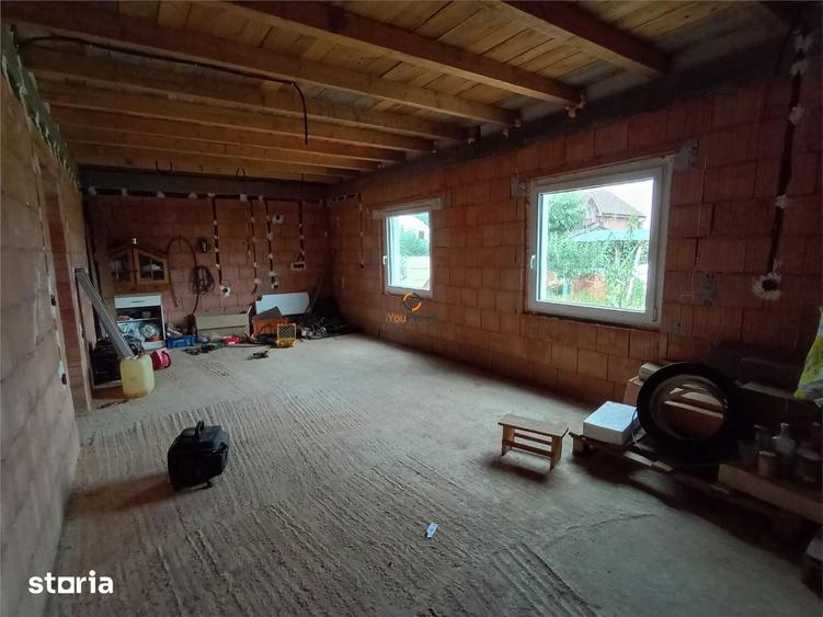 Casă cu 3 camere cu Teren 572 Mp în Gepiu