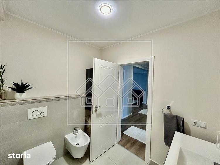 Apartament cu 3 camere decomandat în Șelimbăr