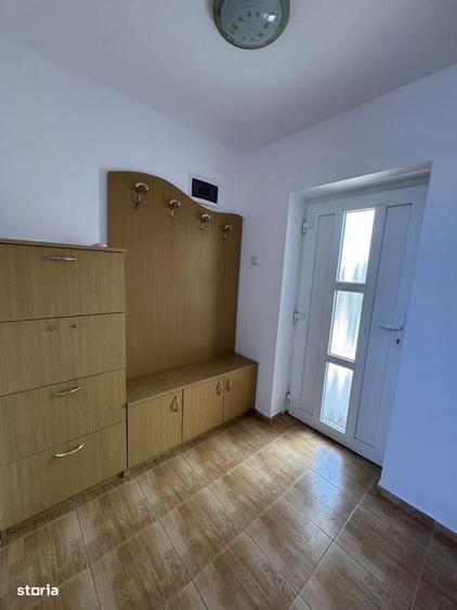 Apartament cu 3 camere în Micești