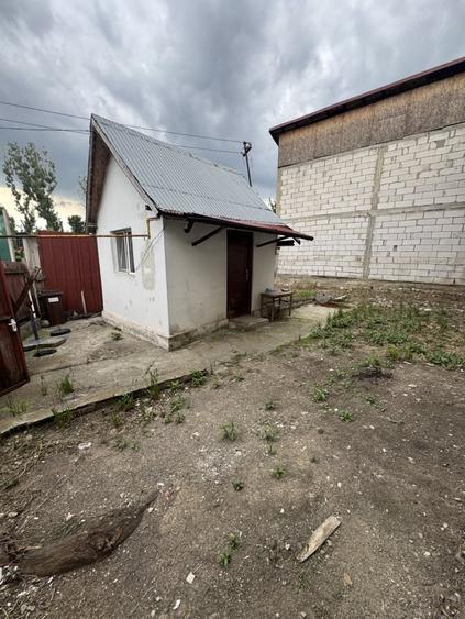Casă individuală cu 1 camere cu Canalizare în Mihai Bravu