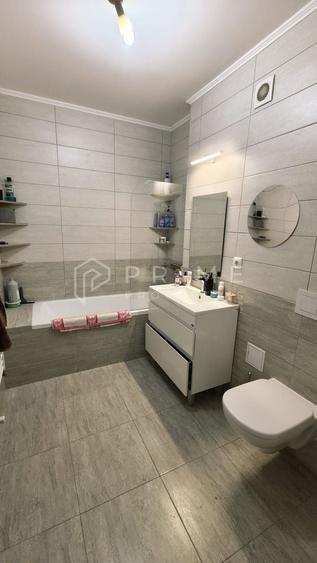 Apartament cu 2 camere decomandat în Libertății