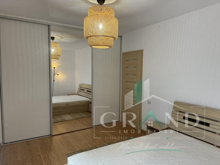 Apartament cu 2 camere semidecomandat, mobilat în Borhanci