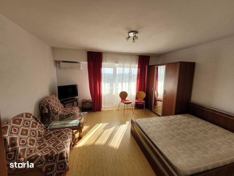 Garsonieră decomandată în ICIL
