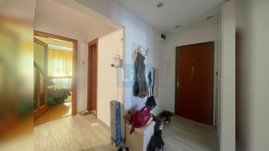 Apartament cu 3 camere decomandat în Luncă