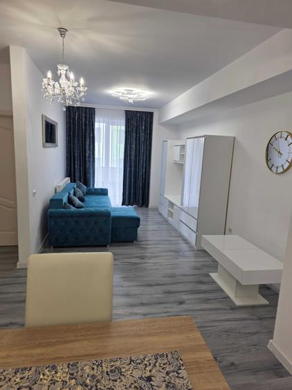 Apartament cu 2 camere semidecomandat în Exterior Vest