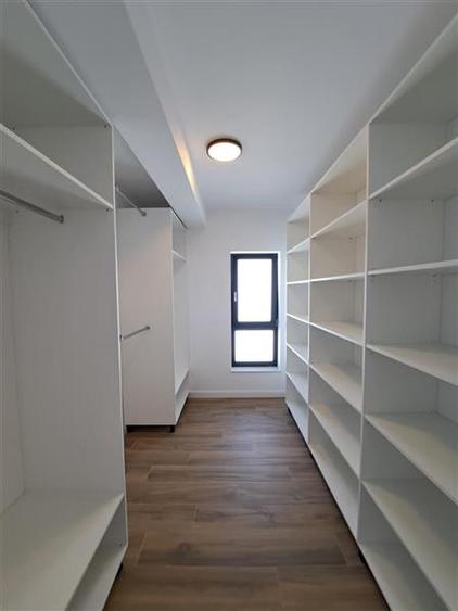 Duplex cu 5 camere cu Canalizare în Iris