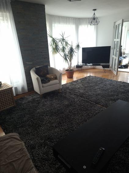 Casă individuală cu 5 camere cu Teren 1070 Mp în Corunca
