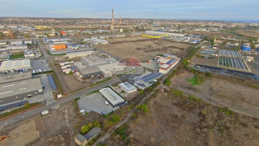 Spațiu industrial, de 1,137 mp, în Exterior Vest