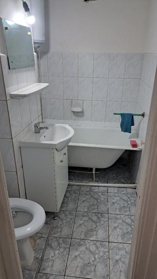 Garsonieră decomandată în Exterior Vest