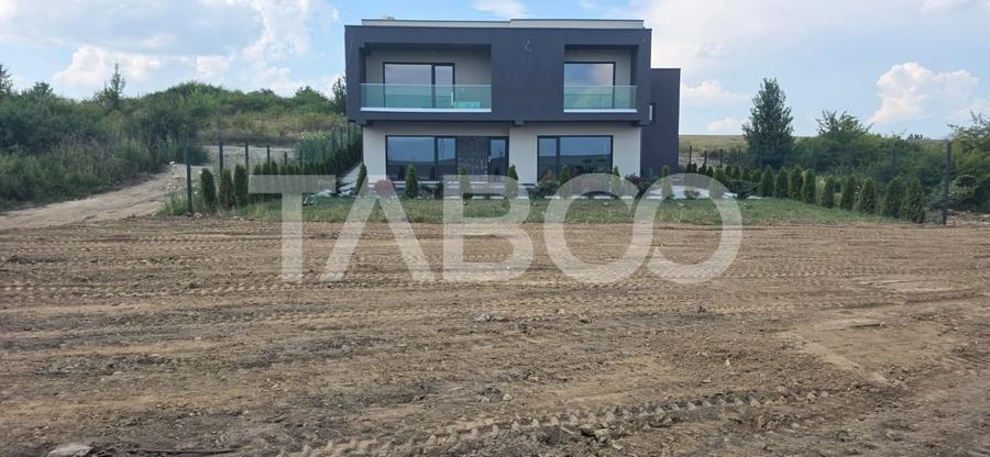 Casă individuală cu 4 camere cu Garaj în Șelimbăr