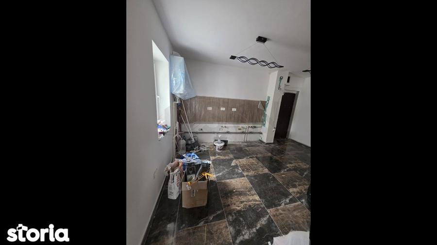 Apartament cu 2 camere decomandat în Crângași