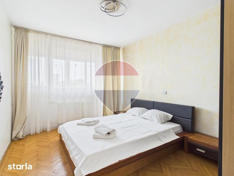 Apartament cu 3 camere în Tei