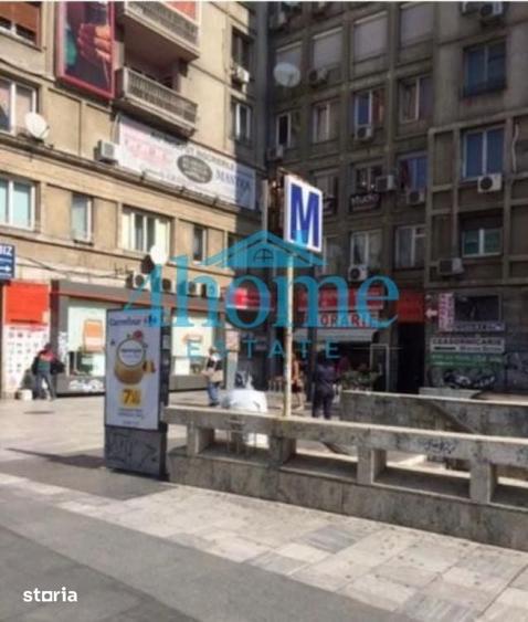 Apartament cu 3 camere în Romană