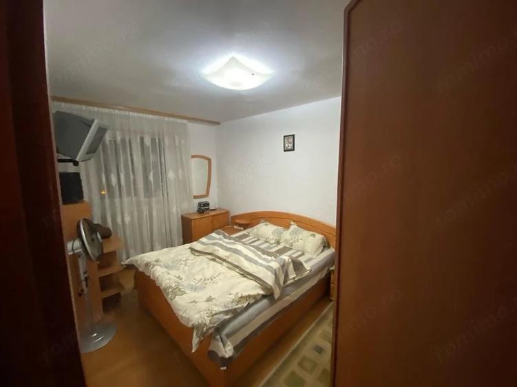 Apartament cu 3 camere în Fundeni