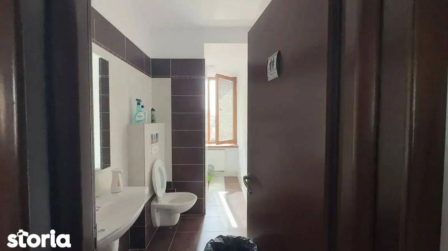 Apartament cu 4 camere în Floreasca