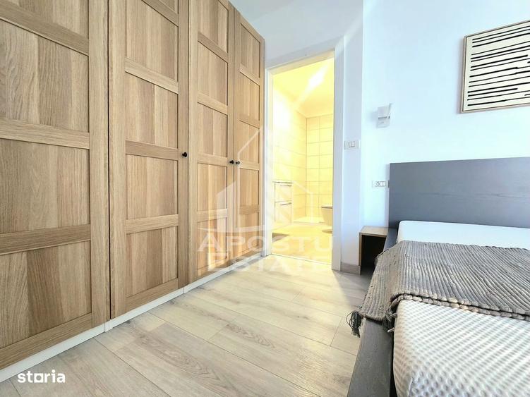 Apartament cu 3 camere, mobilat în Central