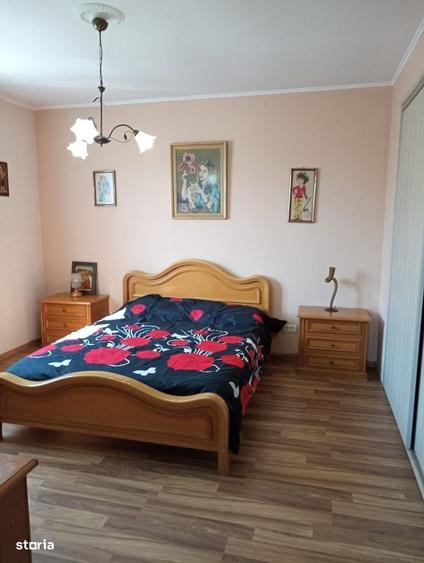 Casă cu 4 camere în Dumbrăveni