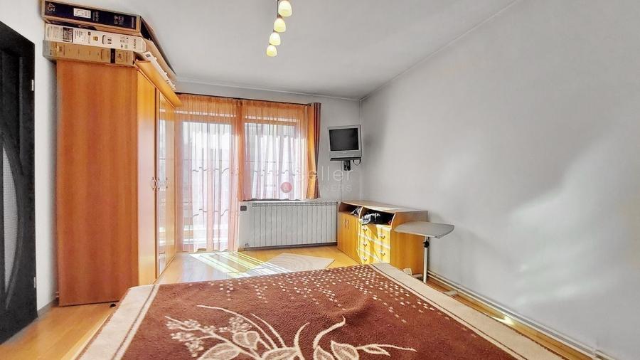 Casă individuală cu 5 camere cu Canalizare în Florilor