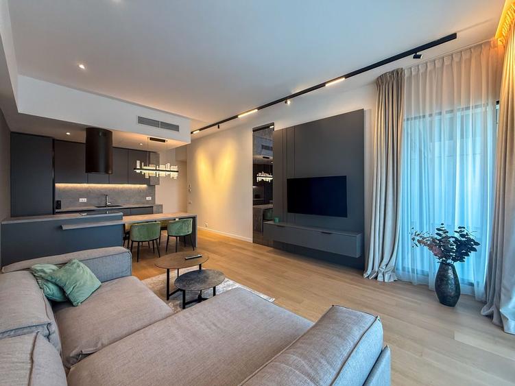 Apartament cu 3 camere semidecomandat, mobilat în Barbu Văcărescu