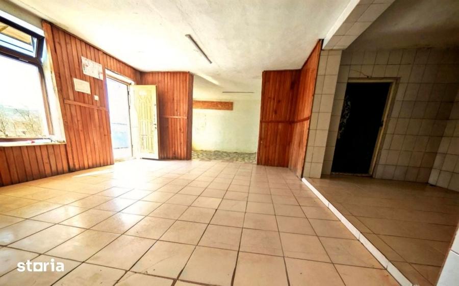 Spațiu comercial, de 140 mp, în Micești