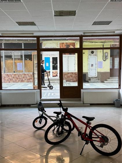 Spațiu comercial, de 80 mp, în Central