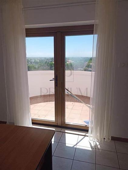 Apartament cu 3 camere decomandat în Simion Bărnuțiu