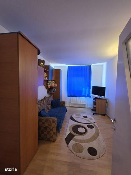 Casă cu 4 camere în Mihail Kogălniceanu