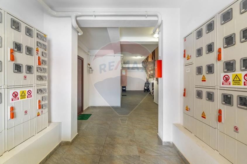 Apartament cu 2 camere semidecomandat în Sânpetru