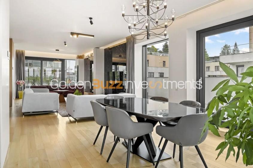 Apartament cu 4 camere decomandat în Herăstrău