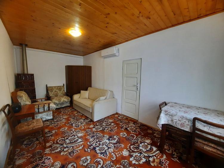 Casă cu 2 camere în Central