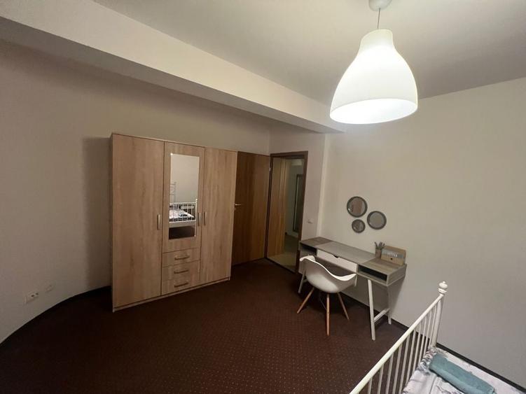 Apartament cu 4 camere în Central