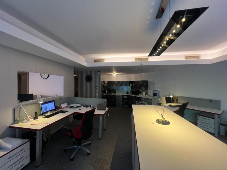 Apartament cu 3 camere decomandat, mobilat în Herăstrău
