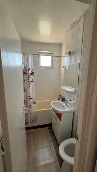 Apartament cu 2 camere semidecomandat în Ultracentral