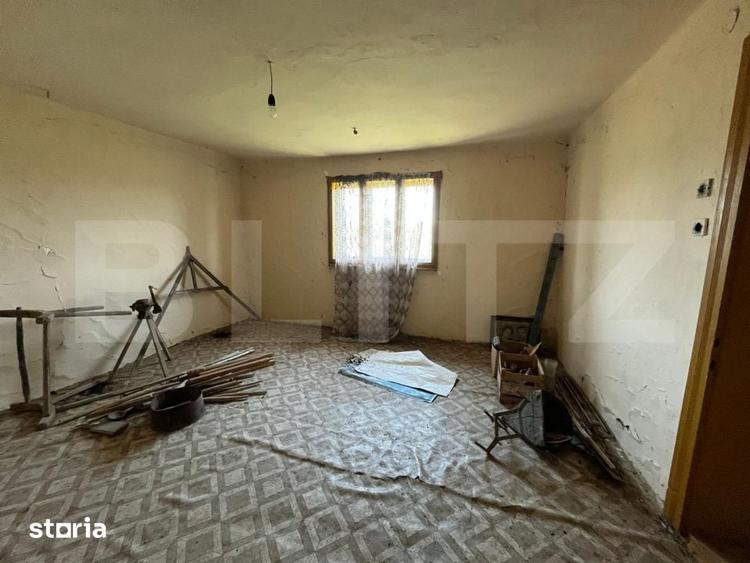 Casă cu 3 camere cu Teren 35000 Mp în Curățele