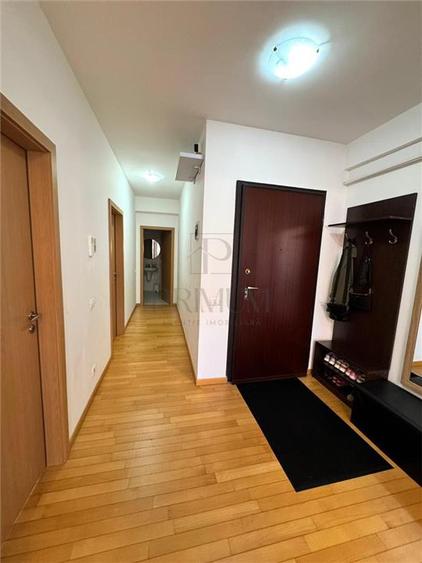Apartament cu 3 camere decomandat în Aradului