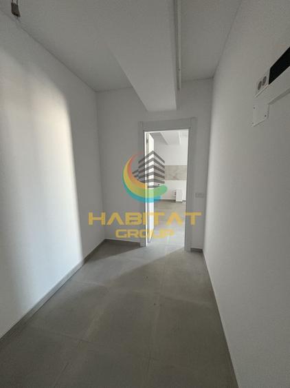 Apartament cu 3 camere semidecomandat în Brâncoveanu