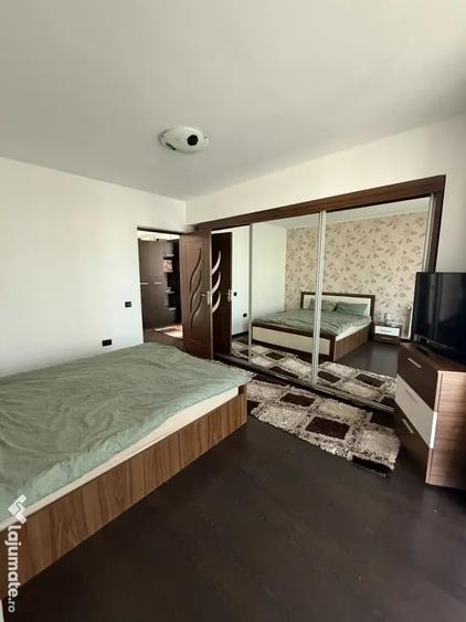 Apartament cu 2 camere semidecomandat în Florești