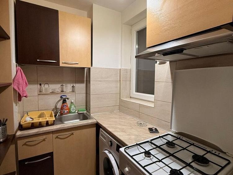 Apartament cu 2 camere decomandat în Doamna Ghica